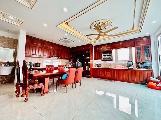 Hình ảnh Đẳng cấp nhà phố Tư Đình 7 tầng thang máy gara ô tô