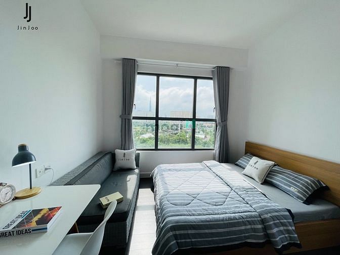Hình ảnh Trống sẵn studio cửa sổ siêu lớn full nội thất, thoải mái Tân Phú