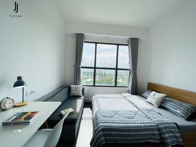 Hình ảnh Trống sẵn studio cửa sổ siêu lớn full nội thất, thoải mái Tân Phú