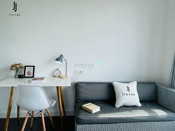 Hình ảnh Trống sẵn studio cửa sổ siêu lớn full nội thất, thoải mái Tân Phú