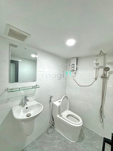 Hình ảnh Cho Thuê Duplex Siêu Phẩm Full Nội Thất Giá Rẻ Quận 1