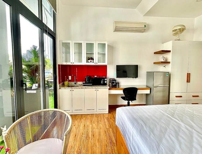 Hình ảnh Cho Thuê Căn Hộ Full Nội Thất+ Sân Vườn Quận Tân Bình