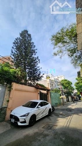 Hình ảnh Bán Đất Xây CHDV Lê Quang Định & Sát mặt tiền 90m² GPXD hầm 7 Tầng
