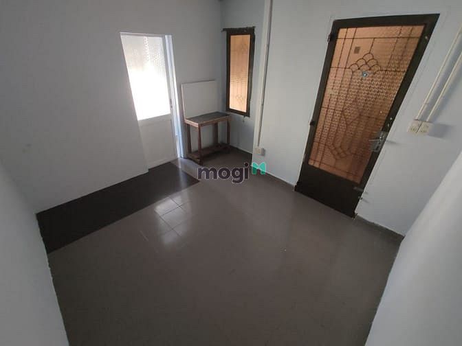 Hình ảnh Cho thuê Phòng 18m2 (mới sơn), có ban công rộng, Lê Văn Sỹ, Q3