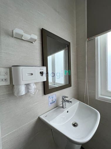Hình ảnh Cho thuê phòng ban công, gần lotte, quận 7, đủ tiện nghi