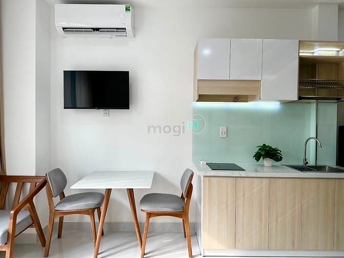 Hình ảnh CHDV full NT 35m2 có Bancol cạnh CC Hà Đô, Vạn Hạnh Mall Q.10