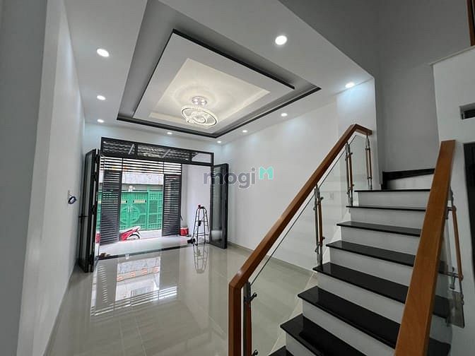 Hình ảnh Nhà đẹp HXH thông gần Chung cư Topaz - 4 tầng 5PN - DTSD 252m2
