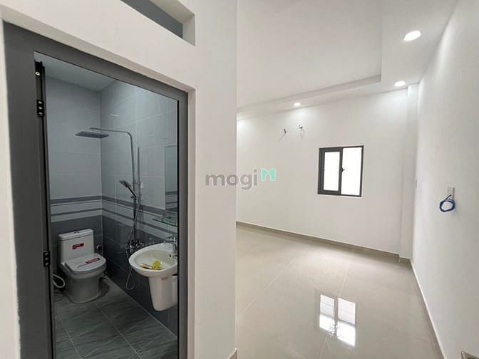 Hình ảnh Nhà đẹp HXH thông gần Chung cư Topaz - 4 tầng 5PN - DTSD 252m2