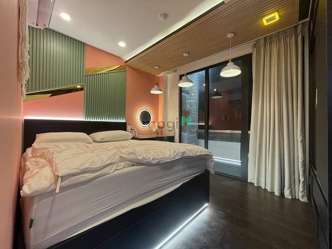 Hình ảnh studio bancol lớn full NT,Q3 gần hội trường Thành Uỷ, Đh Kinh Tế