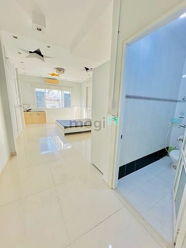 Hình ảnh Studio cửa sổ siêu rộng Phạm Thị Tánh Q8