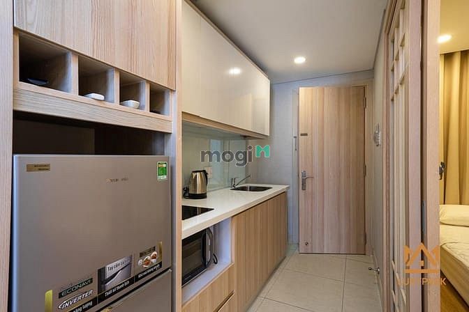 Hình ảnh Cho Thuê Căn Hộ Ban Công Thoáng Mát View Cực Chill Quận 1