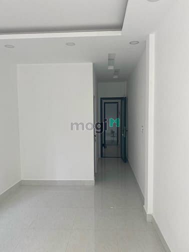 Hình ảnh Nhà MỚI KIN Đẹp y hình ⚽️ DT 45m2 ⚽️ 5PN -6WC 🍷 Full Máy Lạnh