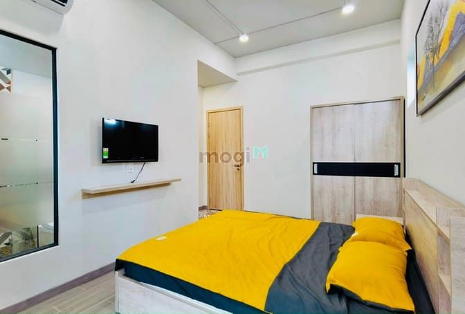 Hình ảnh Trống sẵn studio rộng thoáng như hình, full nội thất ban công Tân Bình