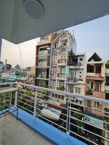 Hình ảnh Trống sẵn studio rộng thoáng như hình, full nội thất ban công Tân Bình