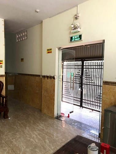 Hình ảnh Bán gấp khách sạn 200m2 6 tầng chỉ 18 t.ỷ.