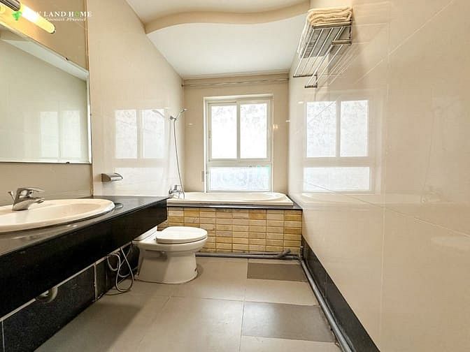 Hình ảnh Full Nt - Sang Trọng - Thang Máy - Cửa Sổ Lớn - Bảo Vệ 24/24 - Vào làỏ
