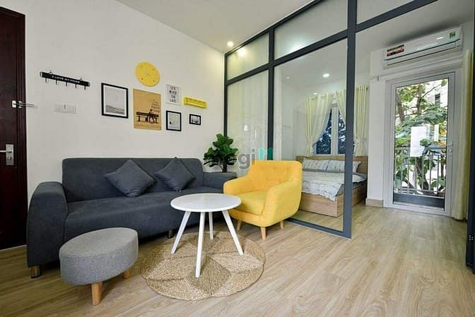 Hình ảnh Cho Thuê Căn Hộ Ban Công View Cực Đã Nhà Thờ Tân Định Quận 1
