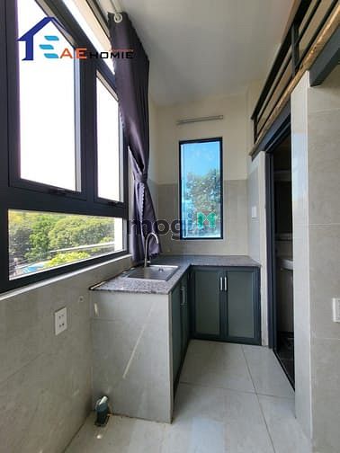 Hình ảnh Phòng có gác và cửa sổ lớn thoáng mát sạch sẽ