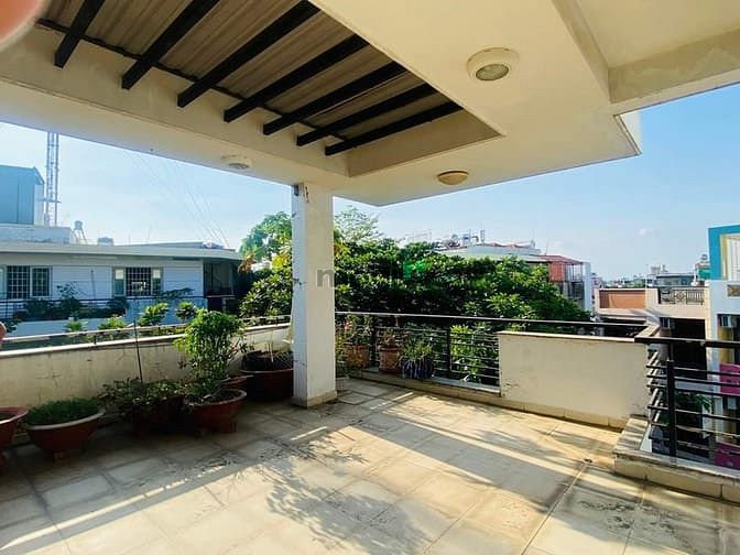 Hình ảnh Cho Thuê Nguyên Căn Góc KDC Tên Lửa Quận Bình Tân.