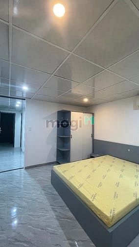Hình ảnh 1 Phòng Ngủ Tách Bếp Ban Công Thoáng Mát Quận 1 Full Nội Thất