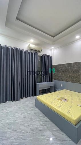 Hình ảnh 1 Phòng Ngủ Tách Bếp Ban Công Thoáng Mát Quận 1 Full Nội Thất