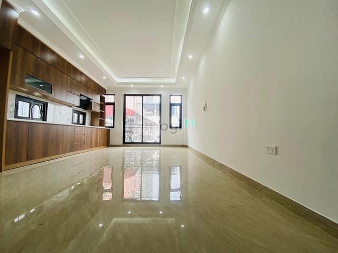 Hình ảnh Bán Nhà Phân Lô Hồ Tùng Mậu - DT 55m2 x 7 tầng, Mt 4,5m - 13 tỷ.