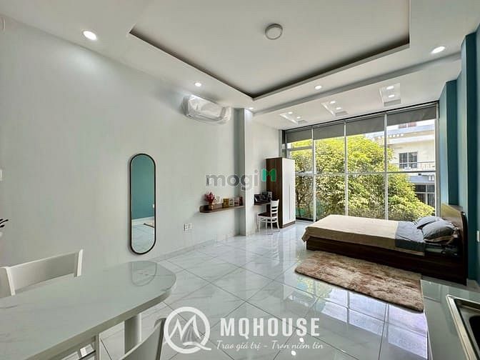 Hình ảnh Studio ban công full nội thất mới 100% đối diện Cộng Hoà Plaza, ETown