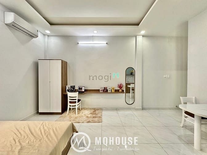 Hình ảnh Studio ban công full nội thất mới 100% đối diện Cộng Hoà Plaza, ETown