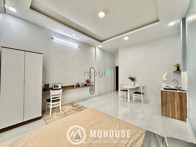 Hình ảnh Studio ban công full nội thất mới 100% đối diện Cộng Hoà Plaza, ETown