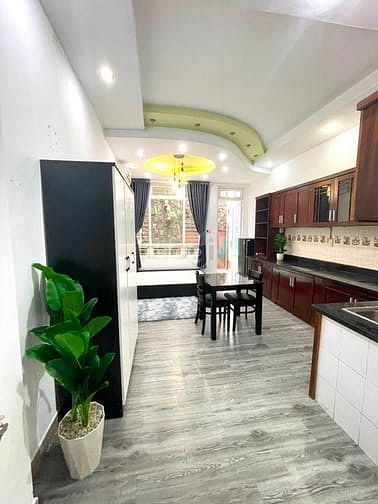 Hình ảnh Căn STUDIO BANCON ngay Hai Bà Trưng CV Lê Văn Tám Quận 3 full NT