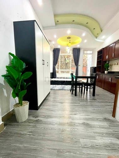 Hình ảnh Căn STUDIO BANCON ngay Hai Bà Trưng CV Lê Văn Tám Quận 3 full NT