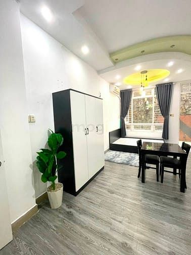Hình ảnh Căn STUDIO BANCON ngay Hai Bà Trưng CV Lê Văn Tám Quận 3 full NT