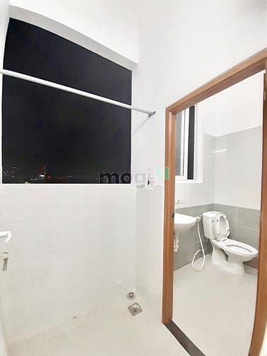 Hình ảnh Phòng Duplex view cửa kính - 30m2 - Full NT- Tại Tân quy - Q7
