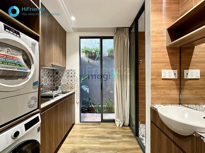 Hình ảnh Trống Sẵn Studio Sân Vườn Bao Phí Ngay Ngã Tư Mai Chí Thọ