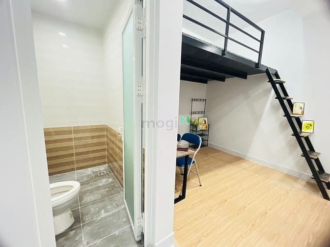 Hình ảnh Cho thuê Duplex mới xây ở Phạm Văn Chí, Quận 6