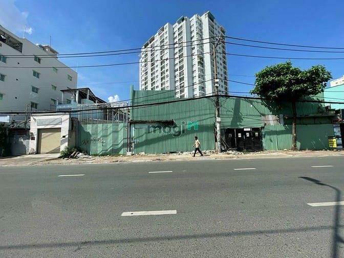 Hình ảnh Bình Thạnh, Bán đất Mặt tiền KD đường Nguyễn Xí, DT 20*48m 812m2