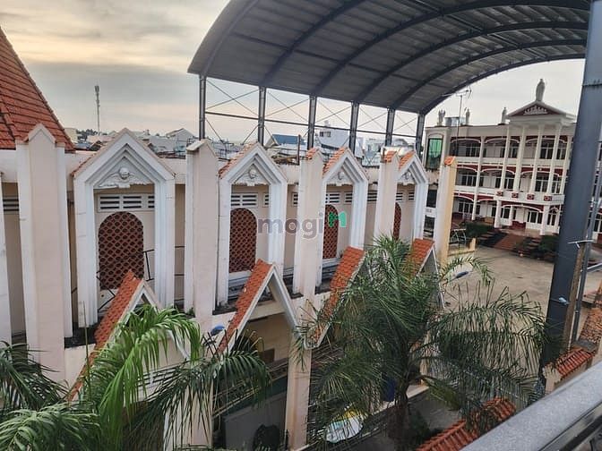 Hình ảnh Bán Căn Góc Nhà 1 Trệt 2 Lầu 4,5ty Giáo Xứ Phúc Hải,70m2 đất sàn 200m2