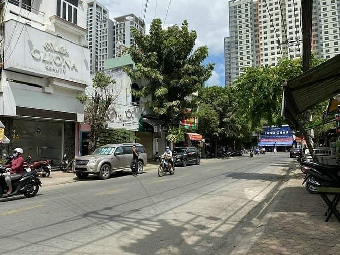 Hình ảnh Bán Đất Q2 Dt 231m2 ngang 10m2 Giá 14 tỷ