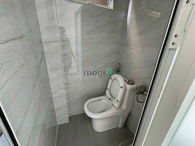 Hình ảnh Siêu phẩm nhà đẹp 2 tầng Phan Văn Trị, P11, 20m2, 2.36 tỷ TL
