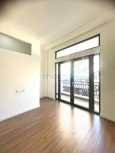Hình ảnh Nhà Mặt Tiền Hẻm 2 Tầng Chỉ 4.8 Tỷ.