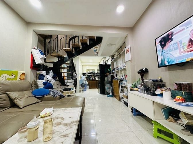 Hình ảnh Bán nhà đường Hòa Hưng - quận 10