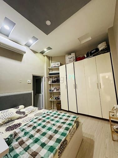 Hình ảnh Bán nhà đường Hòa Hưng - quận 10
