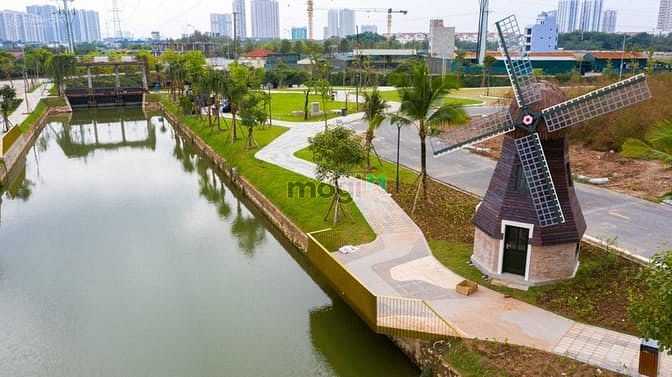 Hình ảnh Nhỉnh 8tỷ có ngay lô đất kim cương mặt đường lớn đất dịch vụ vân
