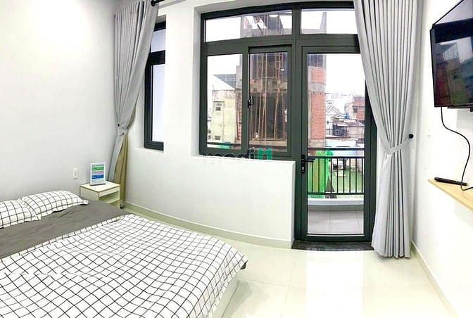 Hình ảnh Bán nhà hxh đường CMT8 - Quận 10