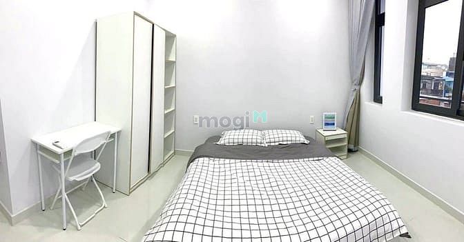 Hình ảnh Bán nhà hxh đường CMT8 - Quận 10