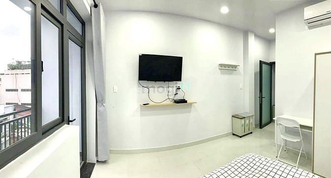 Hình ảnh Bán nhà hxh đường CMT8 - Quận 10