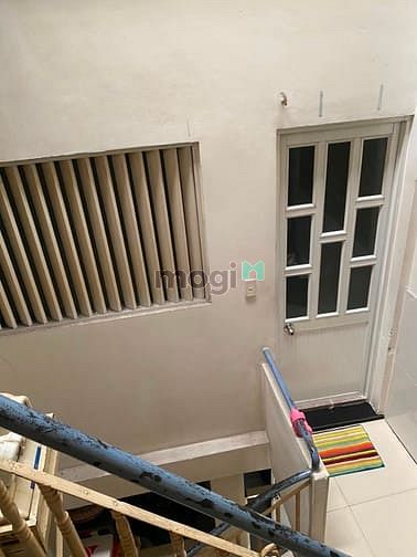Hình ảnh Chính chủ cần  nhà mặt tiền Phạm Văn Hai, khu VIP Tân Bình