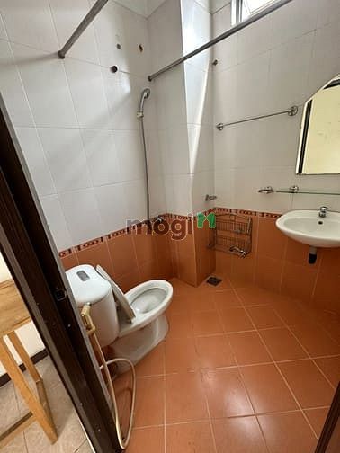 Hình ảnh Cần nữ thuê phòng tầng 3 XVNT F17 Bình Thạnh