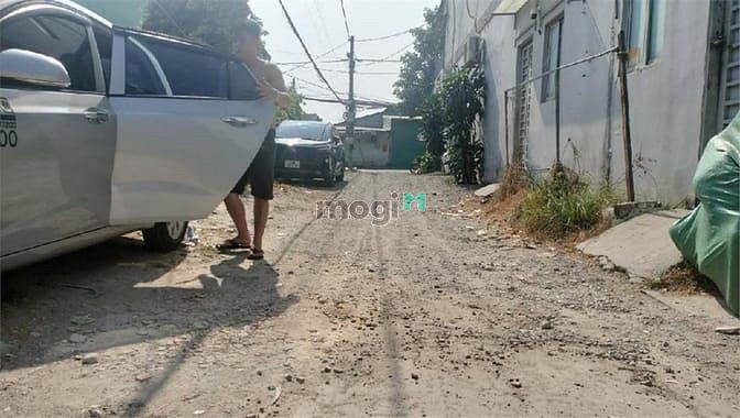 Hình ảnh Lô đất đẹp an phú đông quận 12 - 100m2, ngang 5m hiếm - đất trống