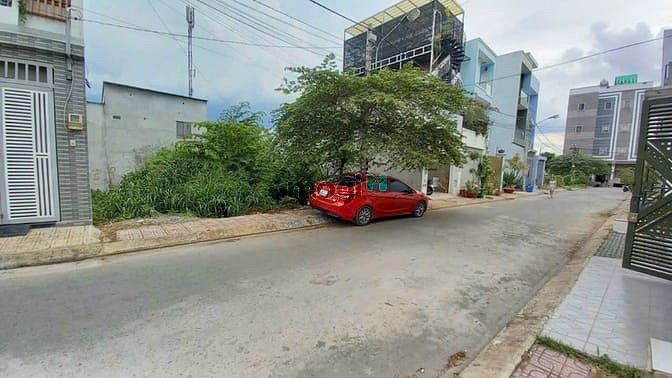 Hình ảnh Bán Lô Đất 65m2 Hẻm 568 Đường Lê Văn Việt Phường Long Thành Mỹ